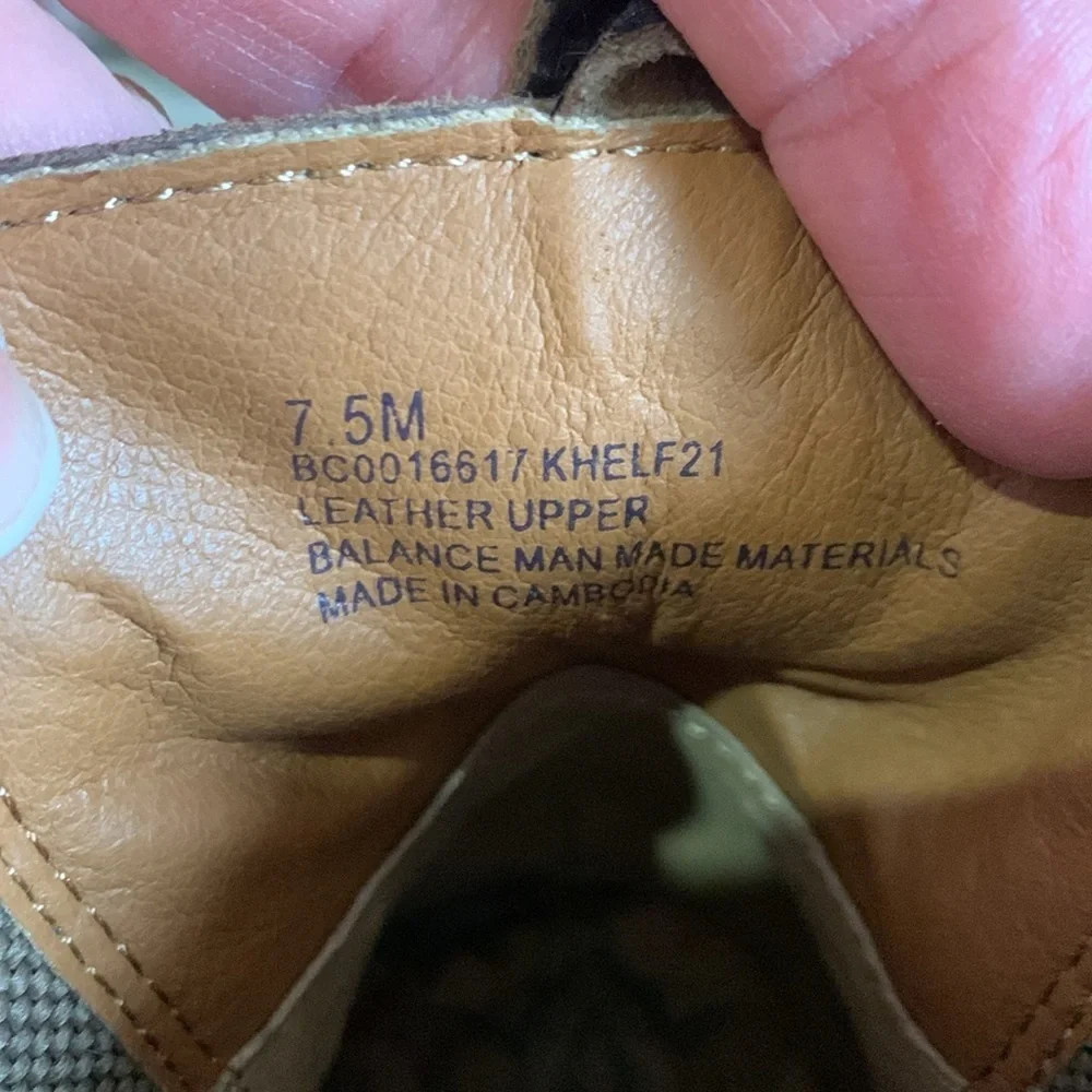 BOC size 7.5 Brown Suede Ankle Boots